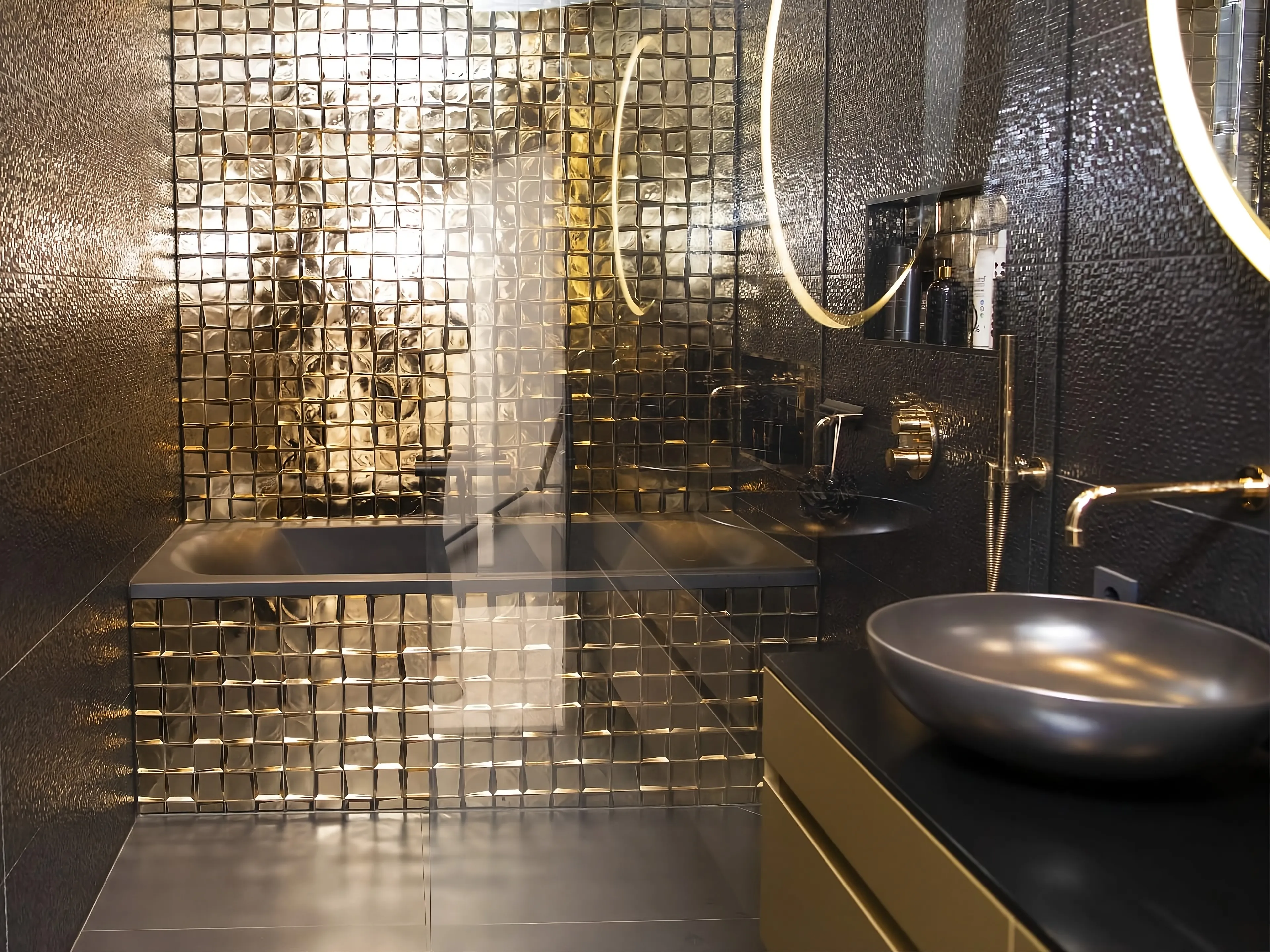 Country Estate 4 of 6