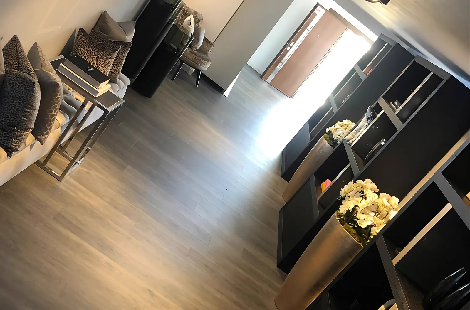 Duplex Penthouse interior detail - Barcelona, Spain - view 4